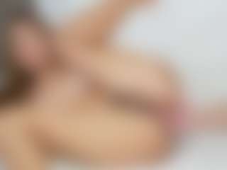 Julesxlove's Live Sex Cam Show