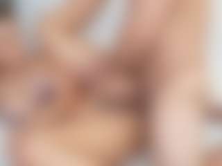 Julesxlove's Live Sex Cam Show