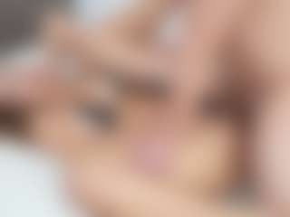 Julesxlove's Live Sex Cam Show