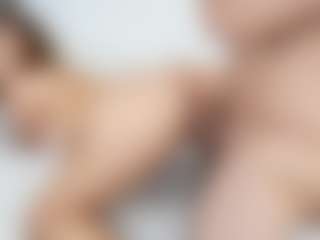 Julesxlove's Live Sex Cam Show
