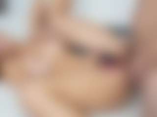 Julesxlove's Live Sex Cam Show