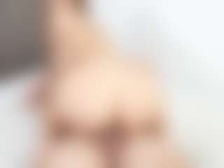 Julesxlove's Live Sex Cam Show