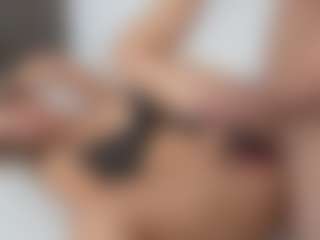 Julesxlove's Live Sex Cam Show