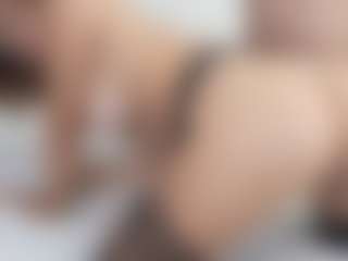Julesxlove's Live Sex Cam Show