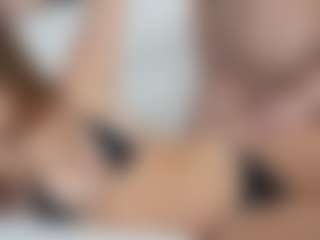 Julesxlove's Live Sex Cam Show