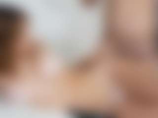 Live cam show with Julesxlove - Lush Blonde Hair on livesuperchat.net