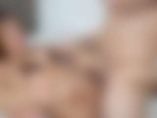 Julesxlove's Live Sex Cam Show