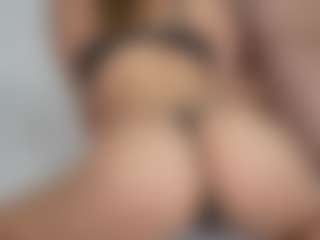 Julesxlove's Live Sex Cam Show