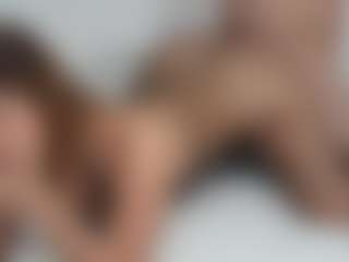 Julesxlove's Live Sex Cam Show