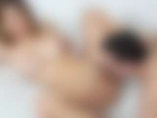 Julesxlove's Live Sex Cam Show
