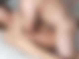 Julesxlove's Live Sex Cam Show