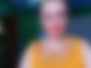 VeronikaGold's Live Sex Cam Show