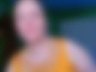VeronikaGold's Live Sex Cam Show