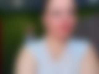 VeronikaGold's Live Sex Cam Show