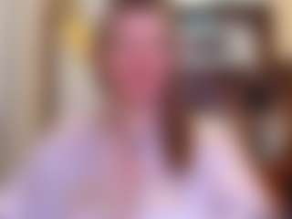 VeronikaGold's Live Sex Cam Show