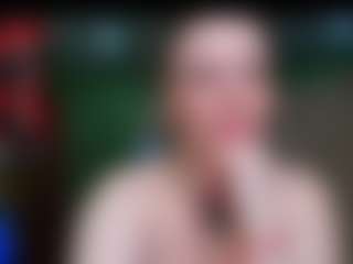 Live cam show with VeronikaGold - Blue Eyes on CamwithHer