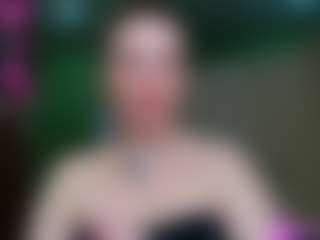 Live cam show with VeronikaGold - Blue Eyes on mypornchat.com