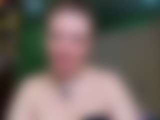 Live cam show with VeronikaGold - Blue Eyes on liverealitysex.com