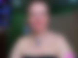 Live cam show with VeronikaGold - Blue Eyes on CamSodaAdn