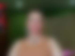 VeronikaGold's Live Sex Cam Show