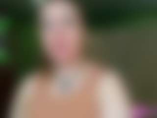 VeronikaGold's Live Sex Cam Show