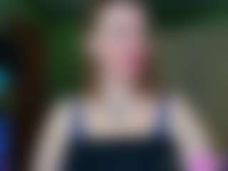 VeronikaGold's Live Sex Cam Show