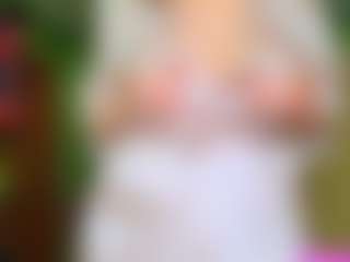 VeronikaGold's Live Sex Cam Show