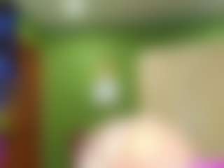 Live cam show with VeronikaGold - Blonde Hair on Camming Site