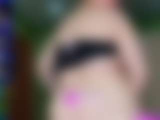 VeronikaGold's Live Sex Cam Show