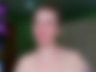 VeronikaGold's Live Sex Cam Show