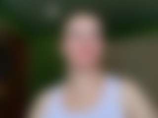 VeronikaGold's Live Sex Cam Show
