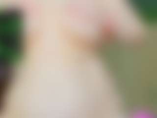 VeronikaGold's Live Sex Cam Show