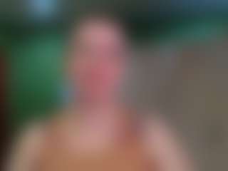 VeronikaGold's Live Sex Cam Show