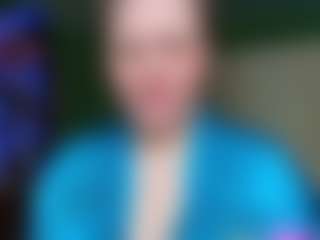 VeronikaGold's Live Sex Cam Show