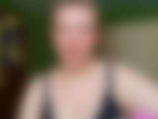 VeronikaGold's Live Sex Cam Show