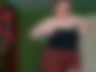 VeronikaGold's Live Sex Cam Show