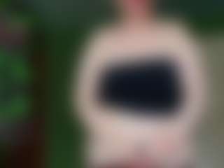VeronikaGold's Live Sex Cam Show