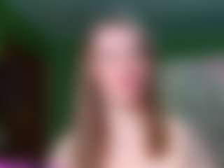 Live cam show with VeronikaGold - Average on Camsoda