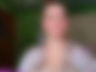 VeronikaGold's Live Sex Cam Show