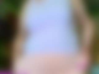 VeronikaGold's Live Sex Cam Show