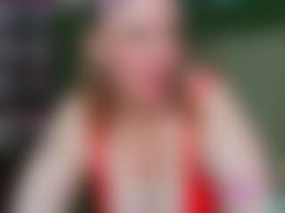 VeronikaGold's Live Sex Cam Show