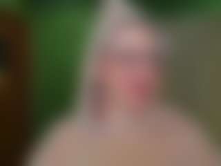 Live cam show with VeronikaGold - Doggy on camtv