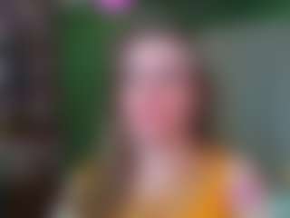 VeronikaGold's Live Sex Cam Show