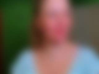 VeronikaGold's Live Sex Cam Show