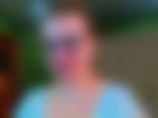 VeronikaGold's Live Sex Cam Show