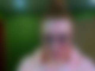 VeronikaGold's Live Sex Cam Show