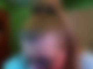 Live cam show with VeronikaGold - Pantyhose on Soda Cam