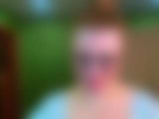Live cam show with VeronikaGold - Gray Eyes on numayanayam.club