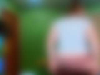 Live cam show with VeronikaGold - Blonde Hair Middle Aged on Camsoda Late Night
