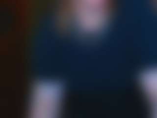 Live cam show with VeronikaGold - Blonde Hair Middle Aged on sexylive.show